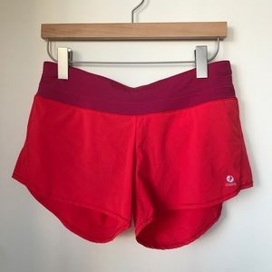 Oiselle Roga shorts red size 6